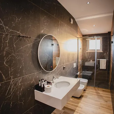 Lej & Laj Appartement *