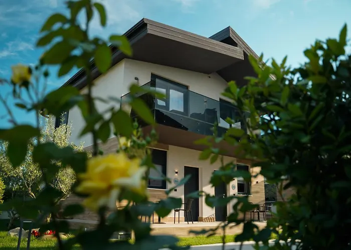 Apartment Lej & Laj Hamallaj